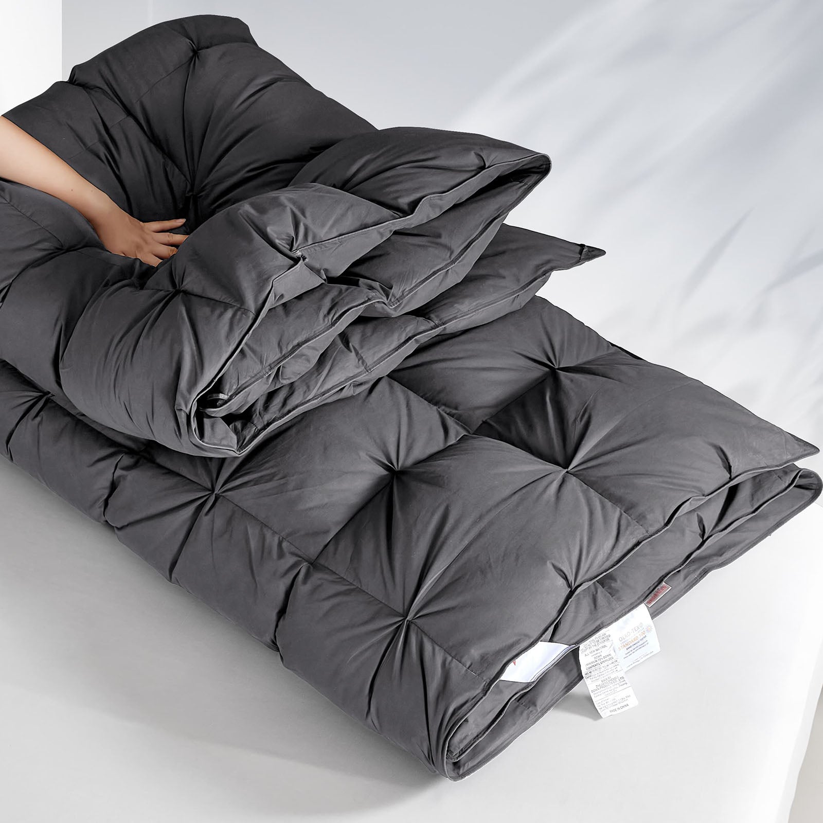 Twisted Pattern Down Comforter - SNOWMAN
